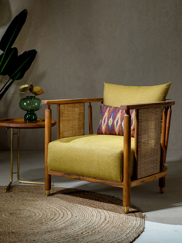 Design-Pataki-Tectona-Grandis-Furniture