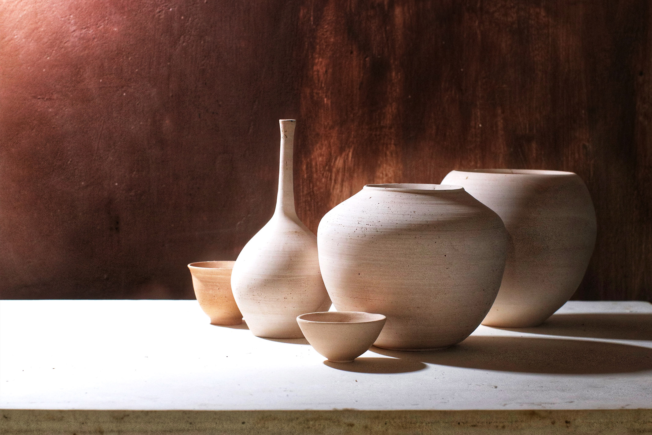 https://www.designpataki.com/wp-content/uploads/2022/02/Feature_Image_article-pottery-schools-india-design-pataki.jpg
