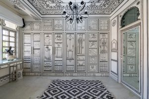 This 2D Airbnb Celebrates India’s Architectural Heritage And The Magic Of Living Inside A Palace Painting