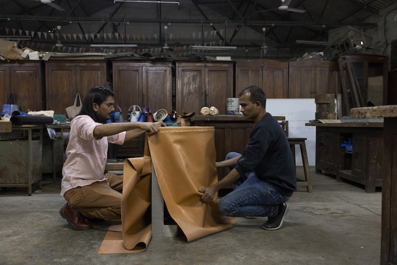 Create-What-Speaks-to-You-Sudheer-Rajbhars-Flap-Chair-Brings-Indian-Craft-To-Global-Recognition-At-Design-Miami-design-pataki02