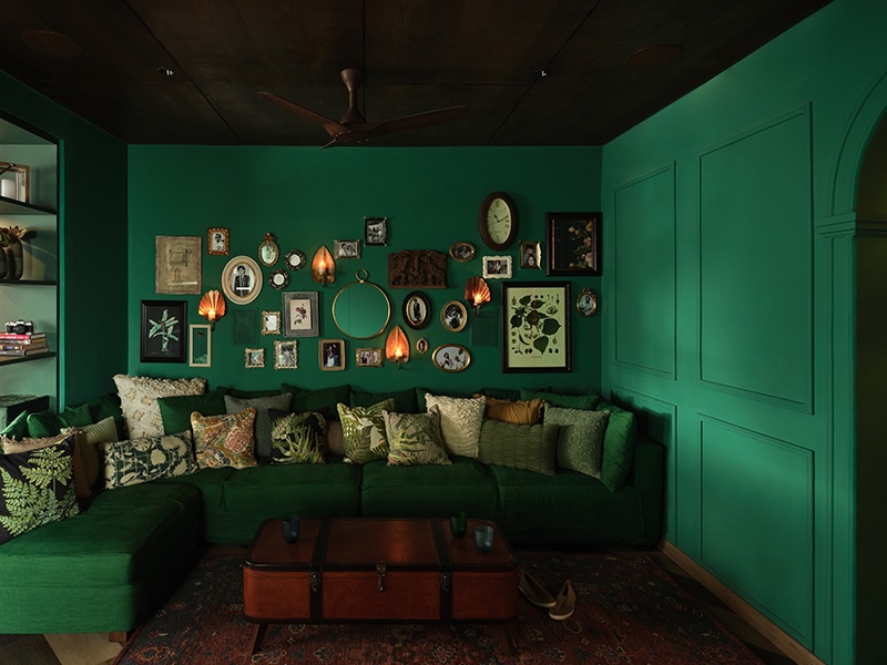 Emerald Green, Interiors, Maximalism, Green Sofa